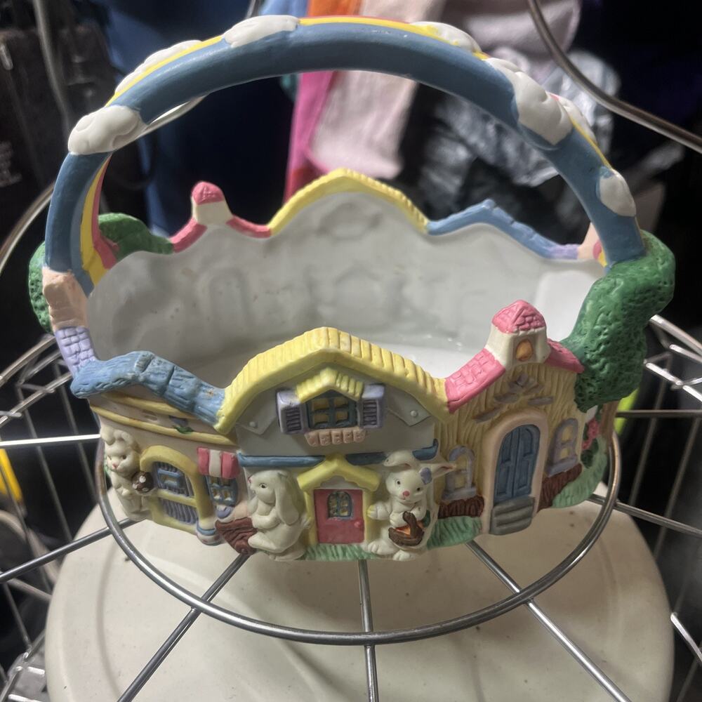 ceramic easter basket ABC Distributiing - Picture 1 of 7